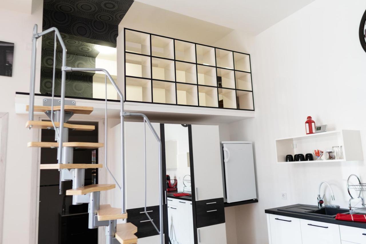 Appartement Biztos Kucko à Szeged Extérieur photo